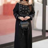 مانتو عبایی زنانه گلدوزی جلو زیپ